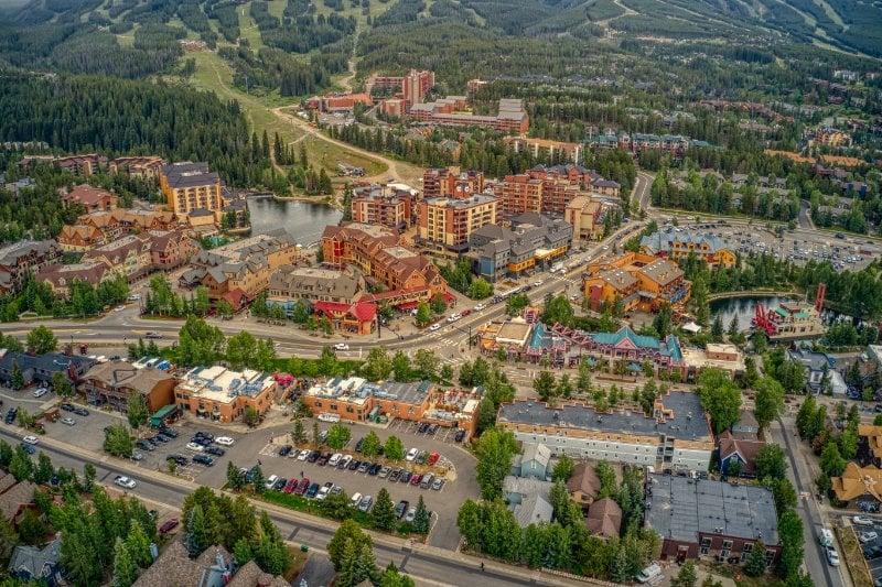 Where to Stay in Breckenridge: 4 Best Areas & Neighborhoods